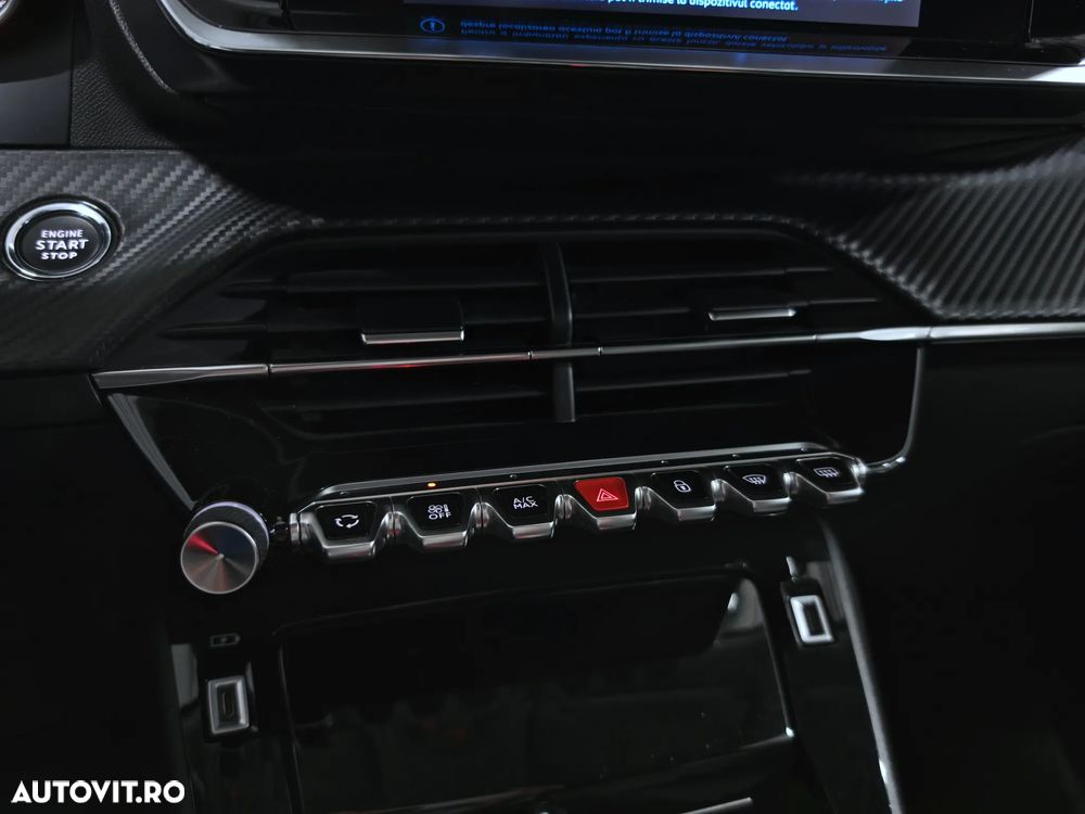 Peugeot 2008 PureTech 130 Stop&Start EAT6 Allure - 26