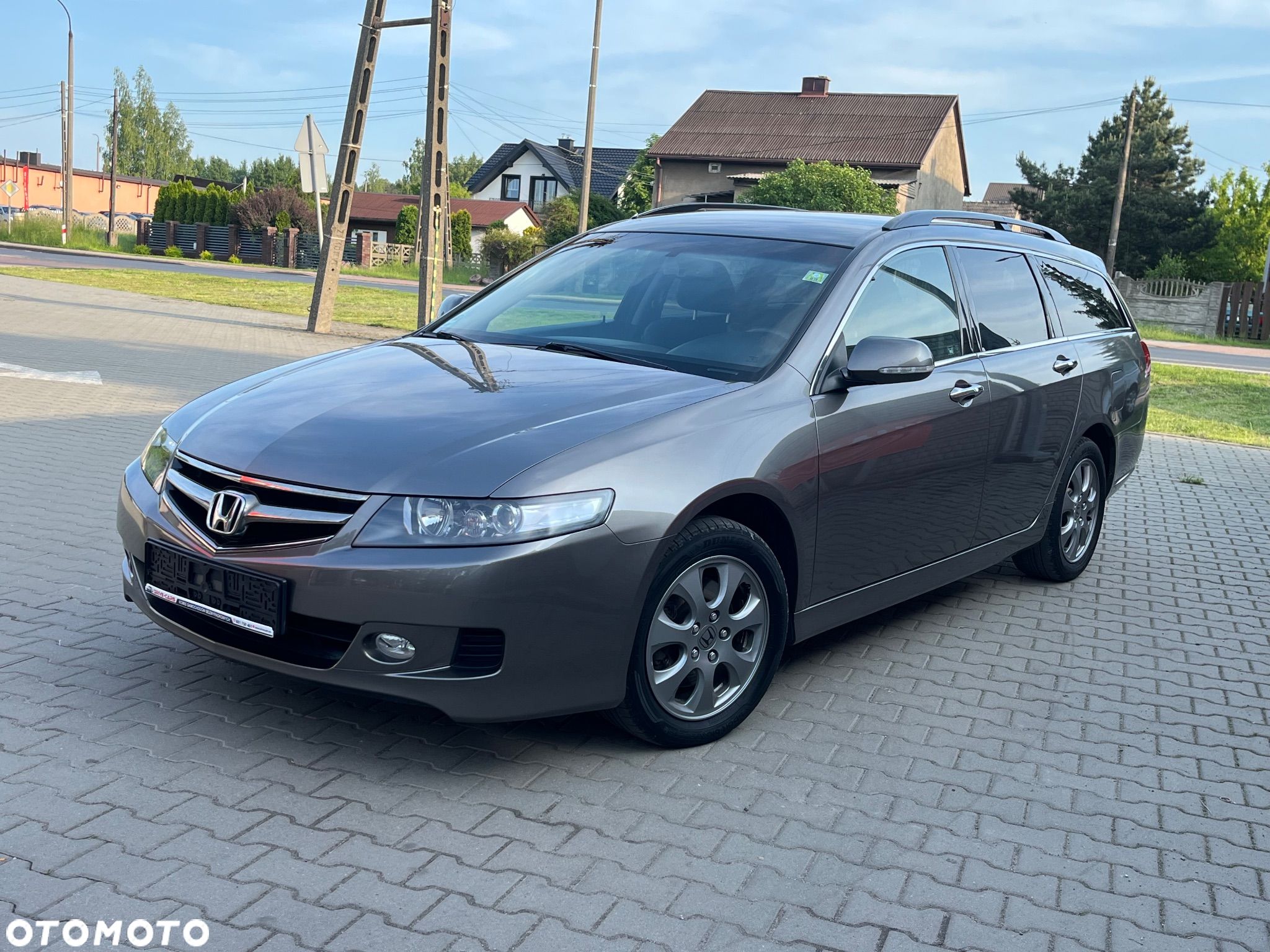 Honda Accord Tourer 2.0 i Sport - 1