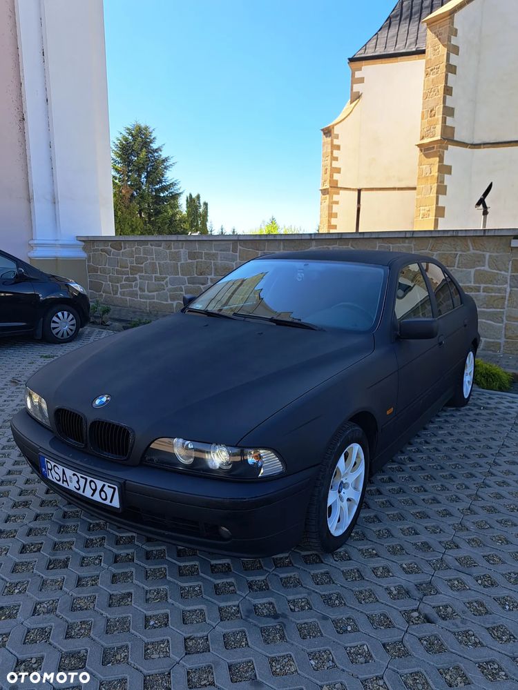 BMW Seria 5 - 1