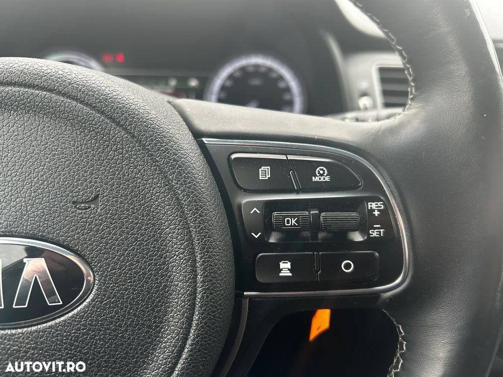 Kia Niro 1.6 GDI PHEV 2WD Aut. Vision - 22