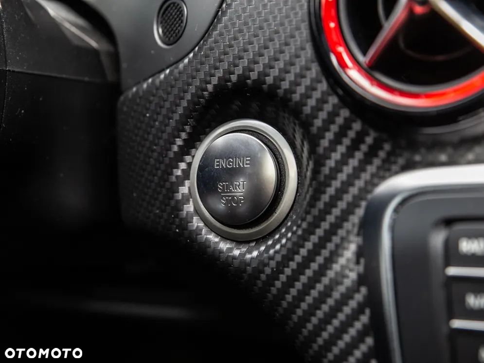 Mercedes-Benz Klasa A AMG 45 4Matic AMG Speedshift 7G-DCT - 21
