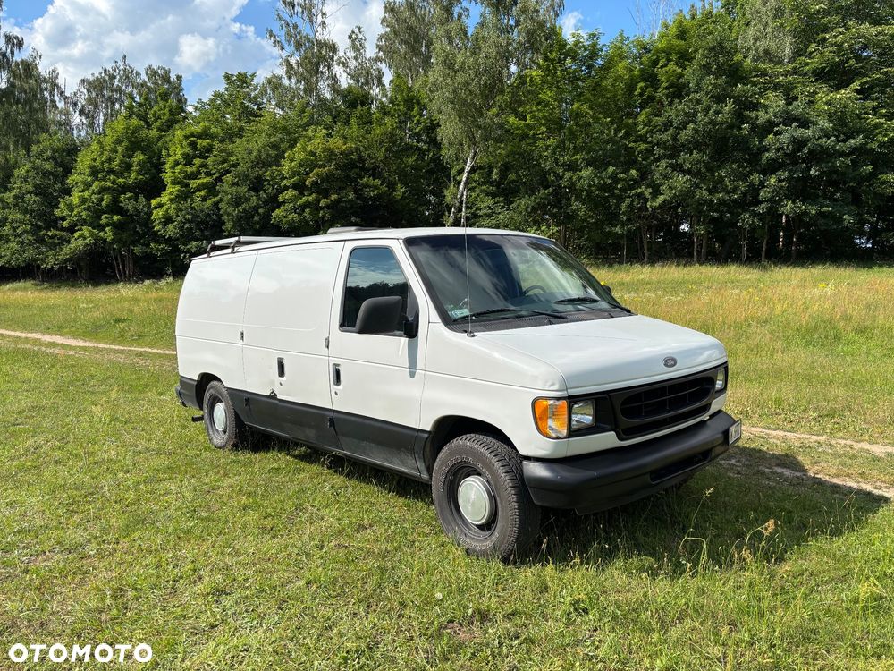 Ford Econoline - 1