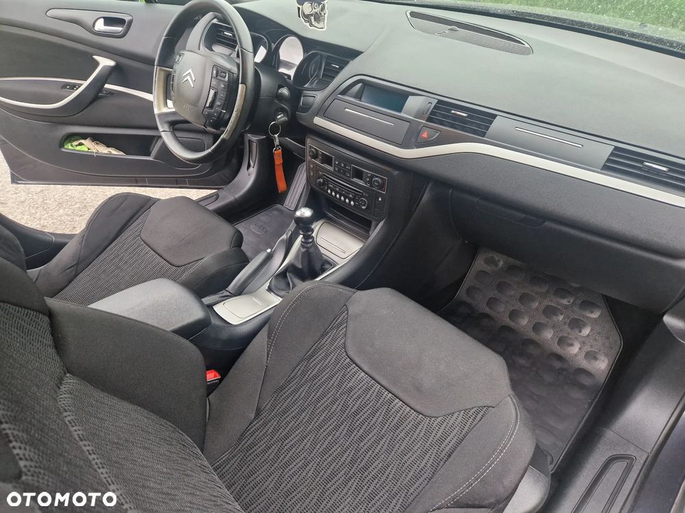 Citroën C5 HDi 140 FAP Confort - 5