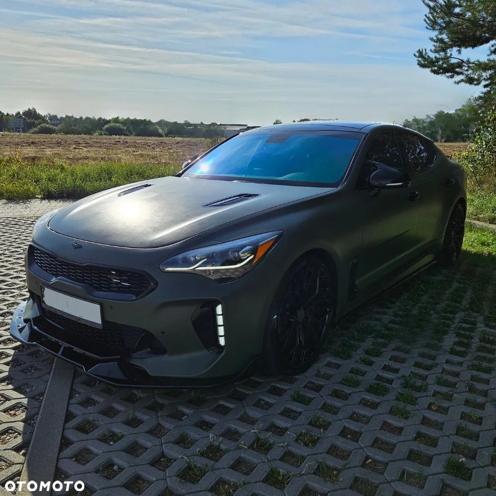 Kia Stinger 2.0 T-GDI GT Line - 6