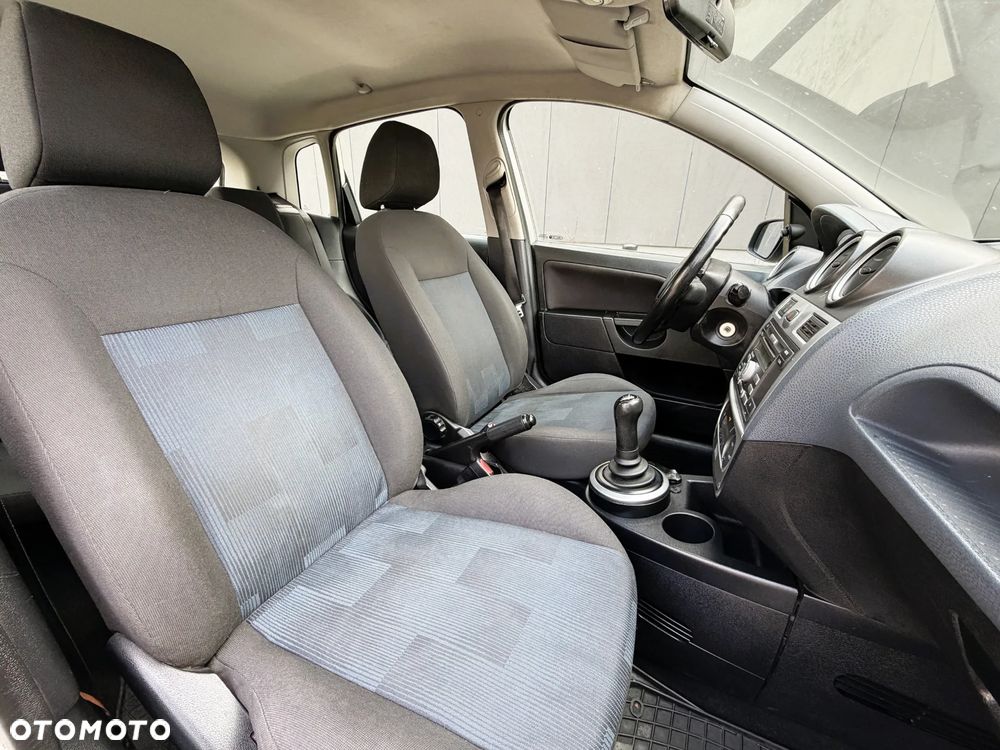 Ford Fiesta - 14