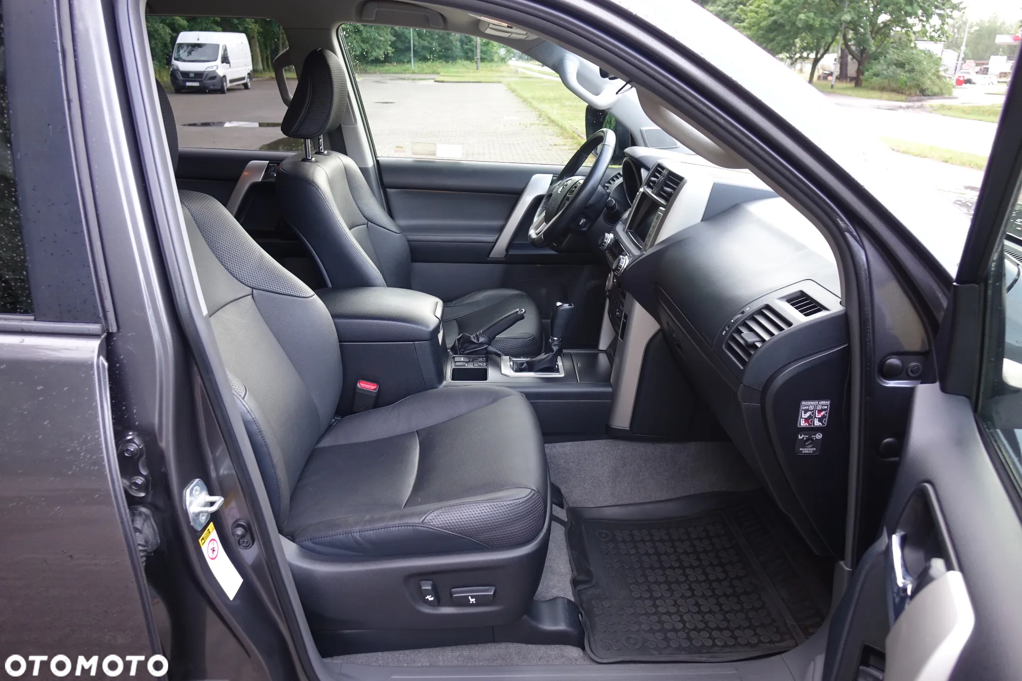 Toyota Land Cruiser LC 3.0 D-4D Sol plus - 14