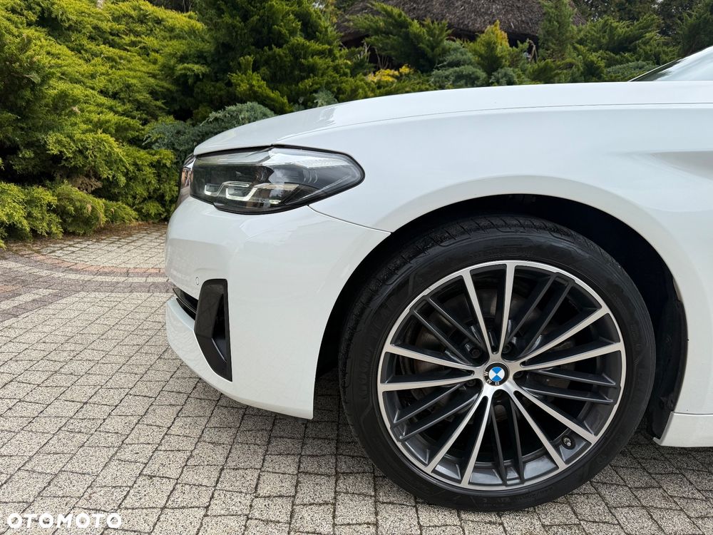 BMW Seria 5 520d M Sport Edition - 7