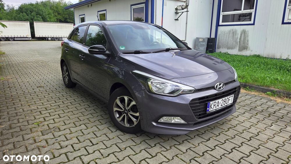 Hyundai i20 - 11