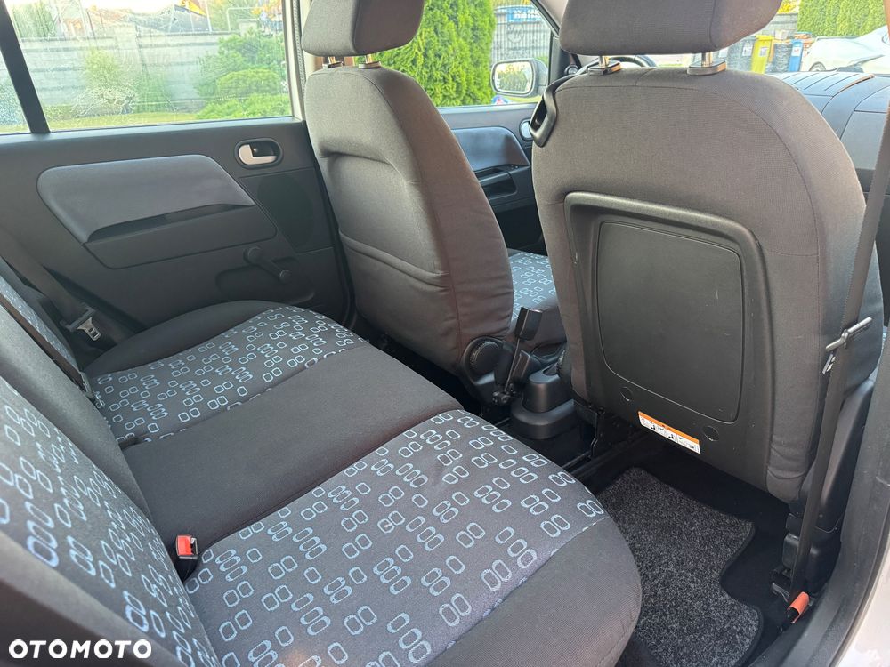 Ford Fusion 1.4 Fun - 11