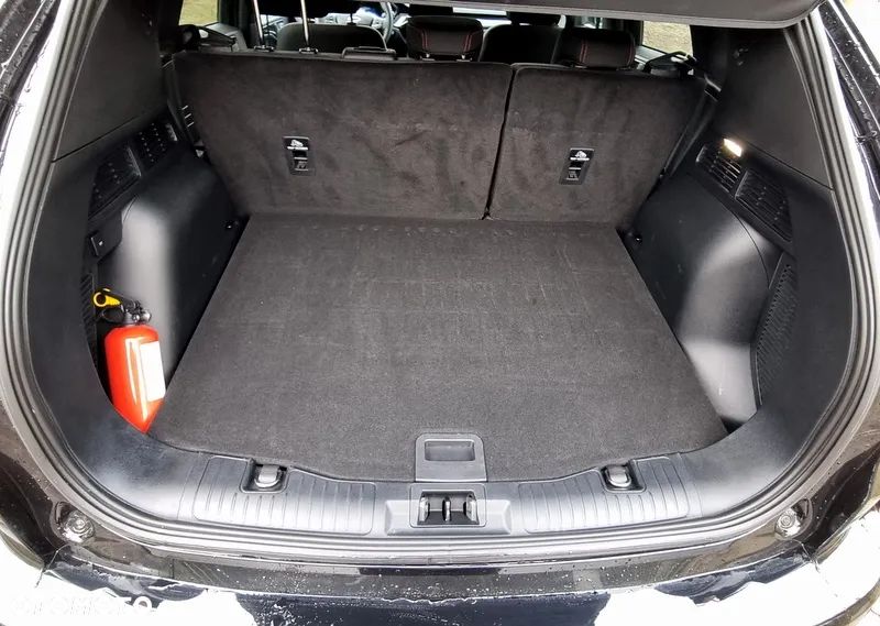 Ford Kuga 2.5 FHEV FWD ST-Line X - 36