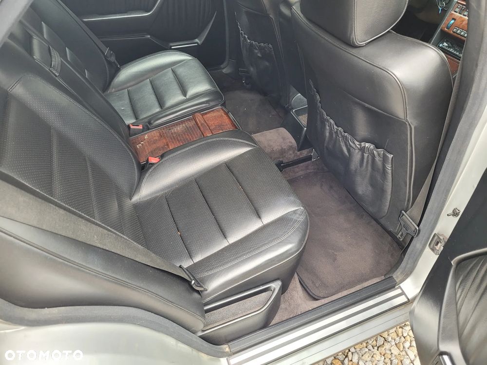 Mercedes-Benz Klasa E ver-500 - 12