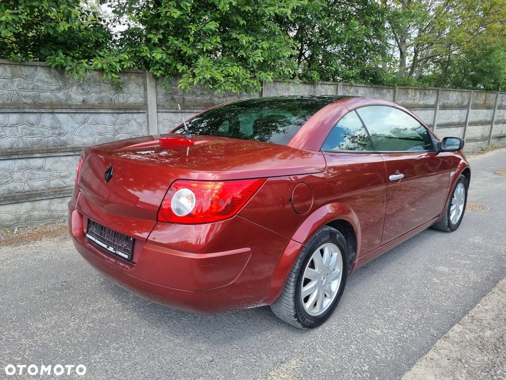 Renault Megane 1.6 Avantage - 17