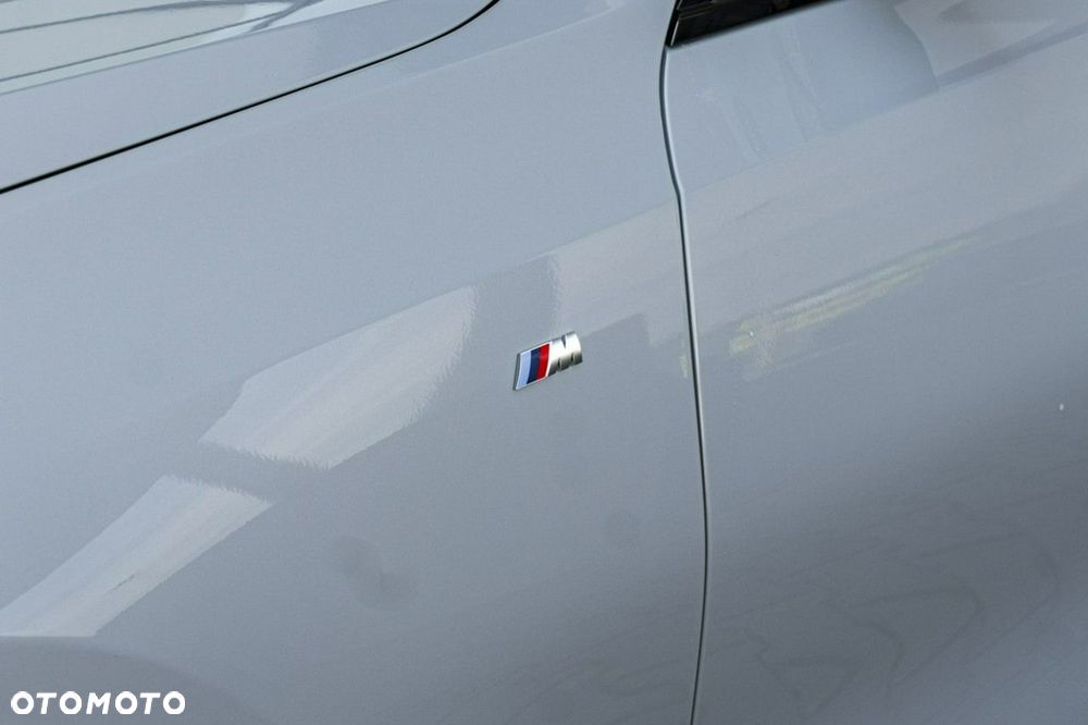 BMW Seria 3 320i - 11