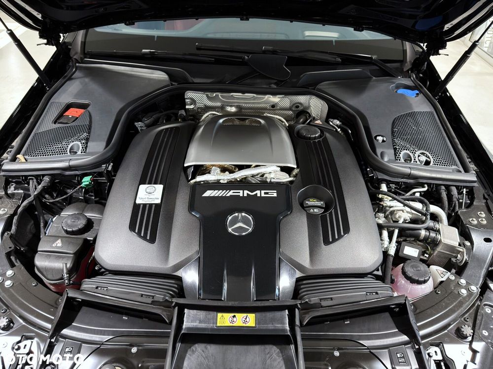 Mercedes-Benz AMG GT - 15