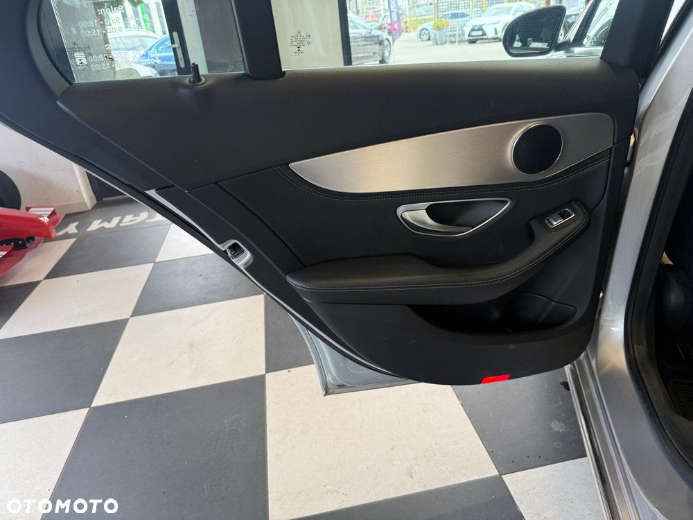 Mercedes-Benz Klasa C - 10