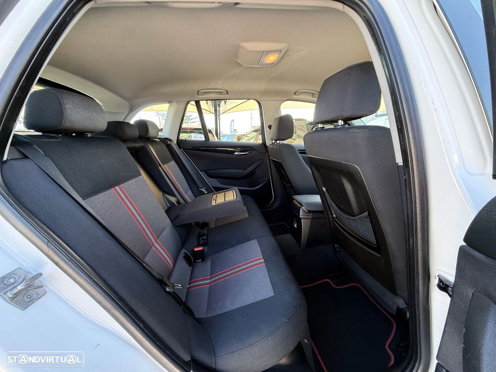 BMW X1 16 d sDrive - 24