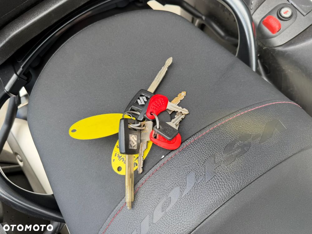 Suzuki DL - 29