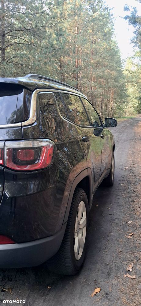 Jeep Compass - 26