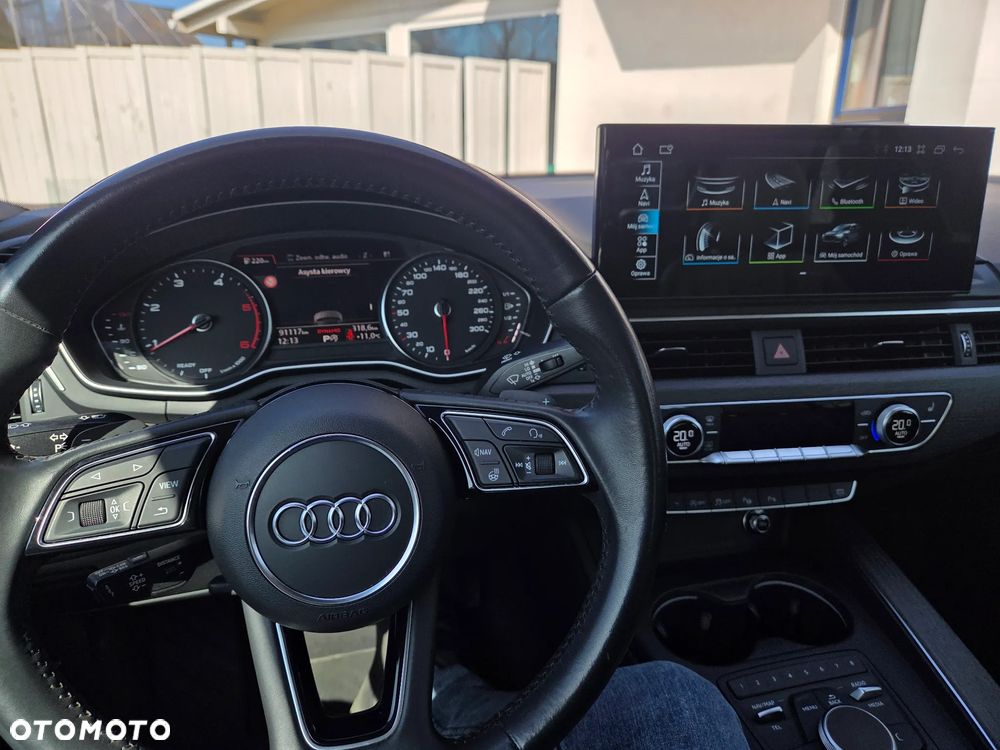 Audi A5 Cabrio 40 TDI quattro S tronic S line - 5