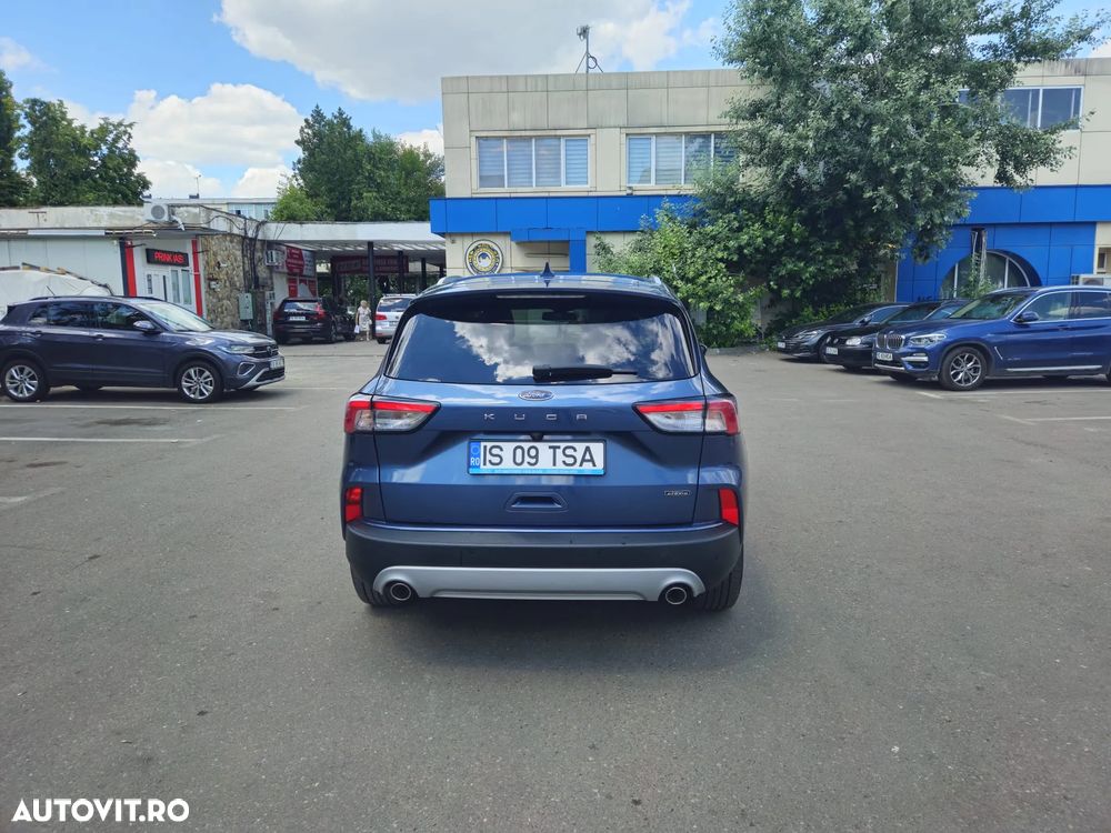 Ford Kuga - 2