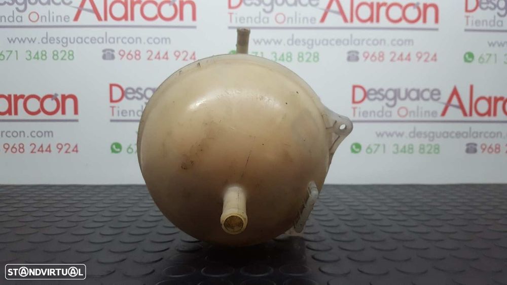 DEPOSÍTO DE EXPANSÃO VOLKSWAGEN T4 TRANSPORTER/FURGONETA (MOD. 1991) COMBI - 5