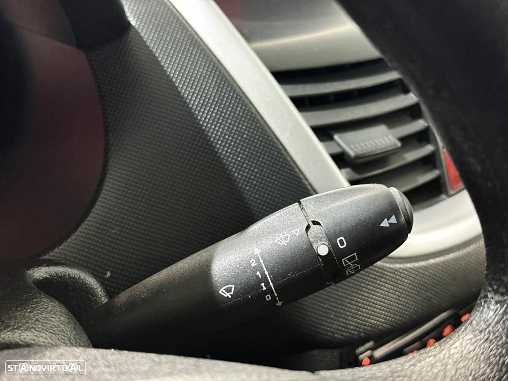 Peugeot 206+ 1.1 Urban - 35