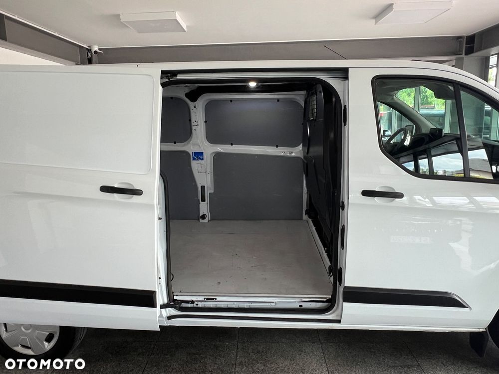 Ford Transit Custom - 17