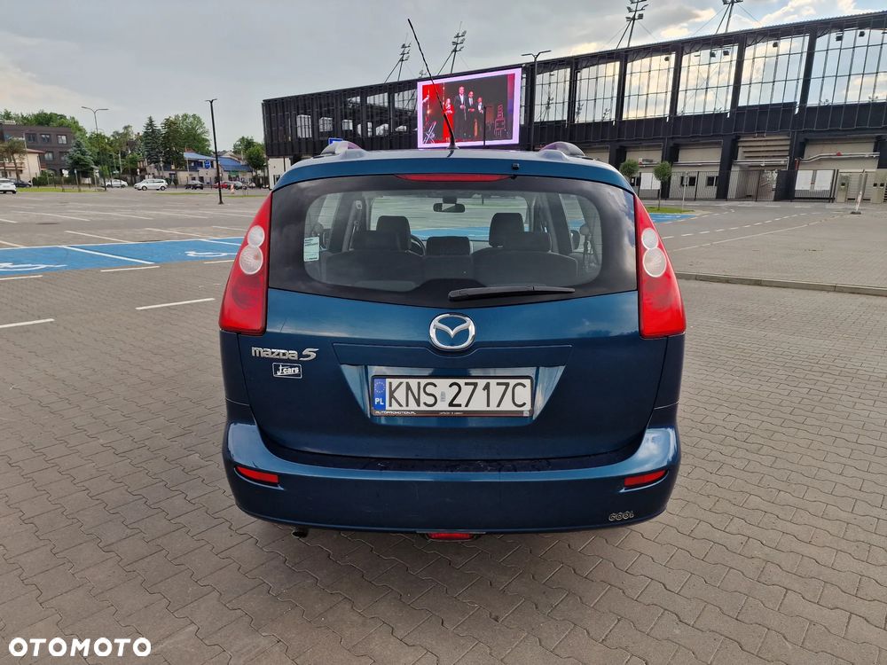 Mazda 5 - 11