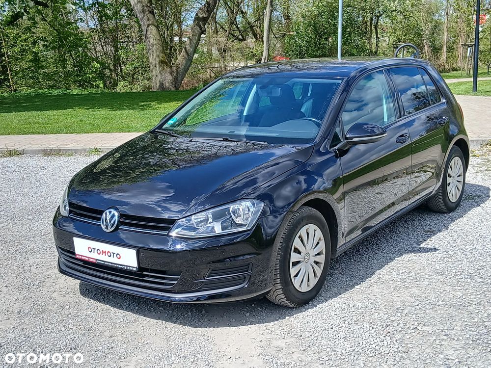 Volkswagen Golf 1.6 TDI BlueMotion Technology Comfortline - 21