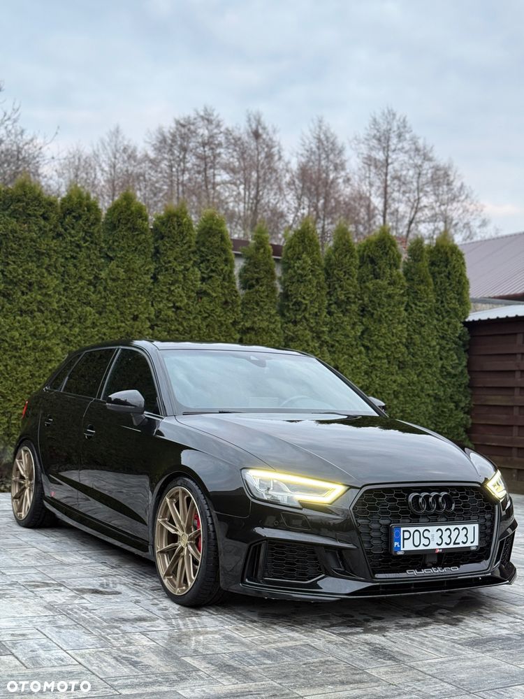 Audi RS3 Sportback S tronic - 1