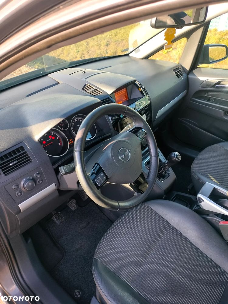 Opel Zafira 1.7 CDTI Cosmo - 16