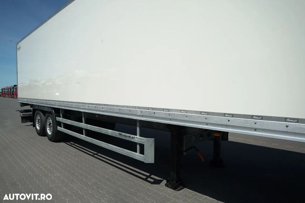 Fruehauf TROUILLET / CONTAINER / COFFER / DOUĂ AXE SAF / PODEA FOARTE REZISTENTĂ: ȘIMBĂTĂ / SAF / 2022 - 9