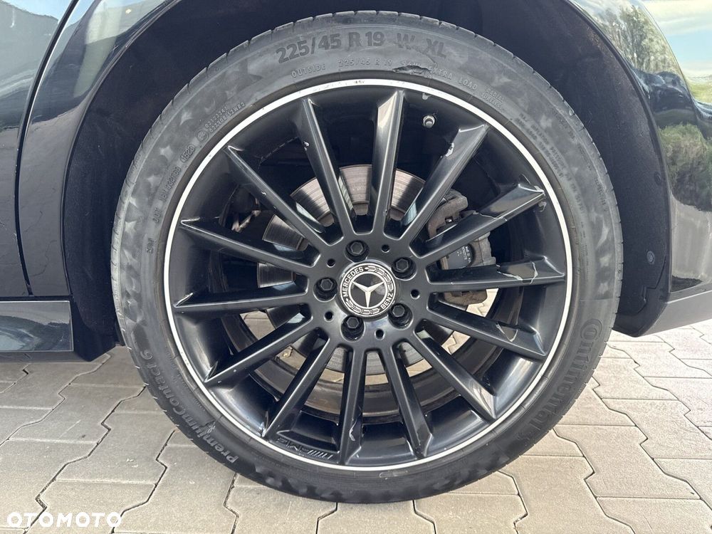 Mercedes-Benz CLA - 19