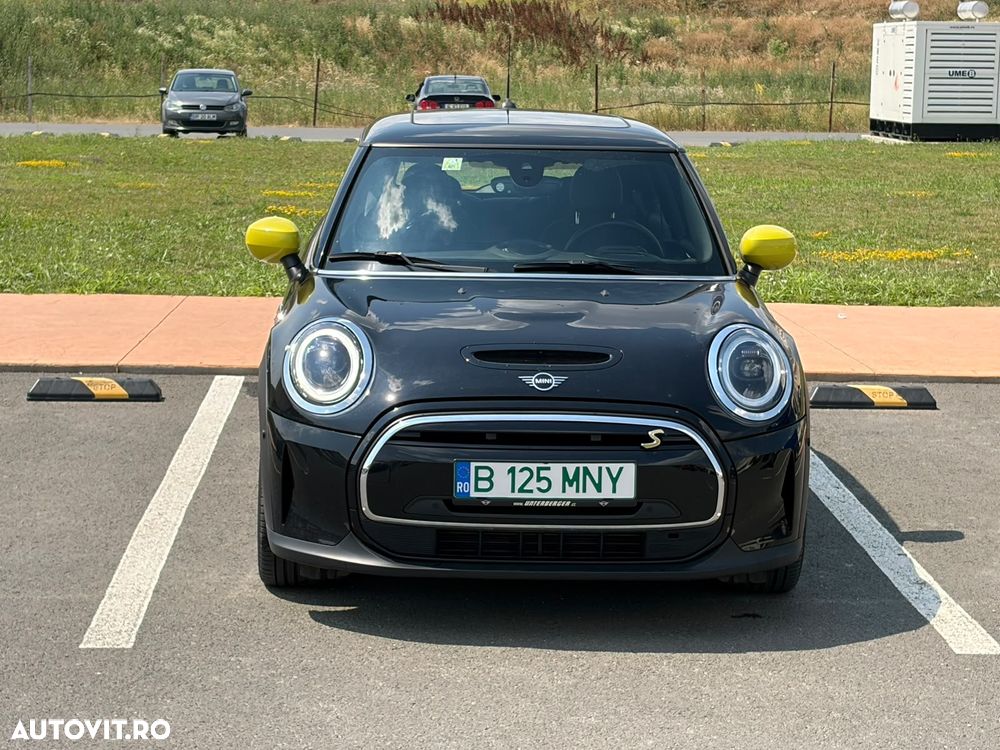Mini Cooper SE Electric Trim - 16