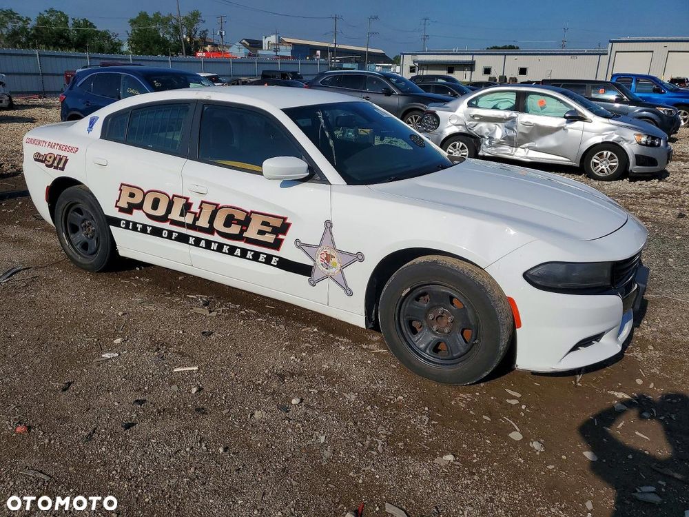 Dodge Charger - 5
