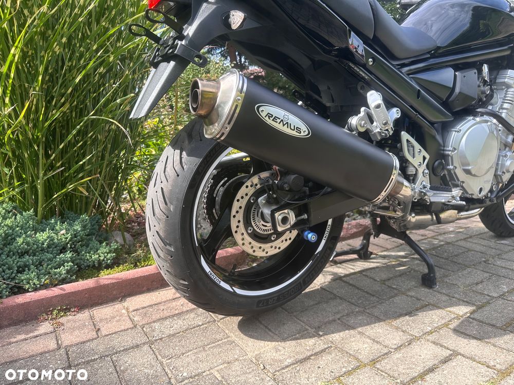 Suzuki Bandit - 10