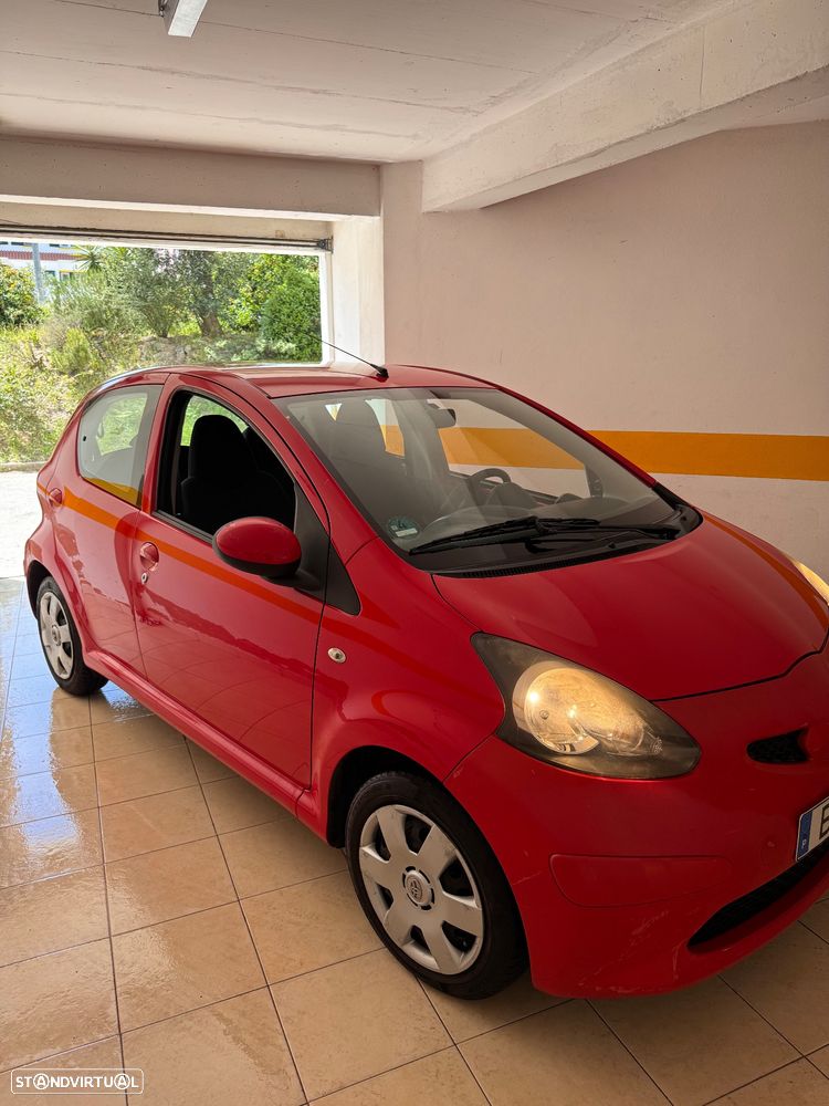 Toyota Aygo Standard - 4