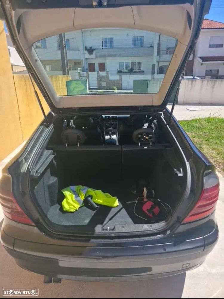 Mercedes-Benz C 220 CDI Sportcoupe - 11
