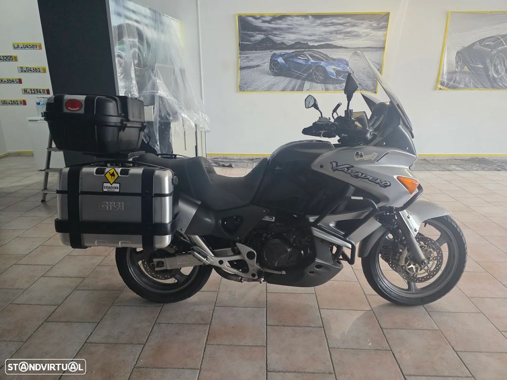 Honda Varadero 1000 TOP CASE E MALAS GIVI BOM ESTADO ACEITO RETOMA - 3