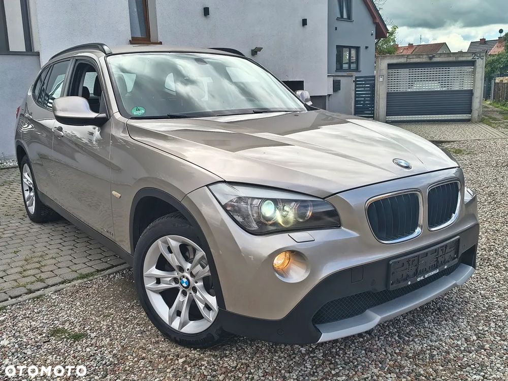 BMW X1 xDrive18d - 1