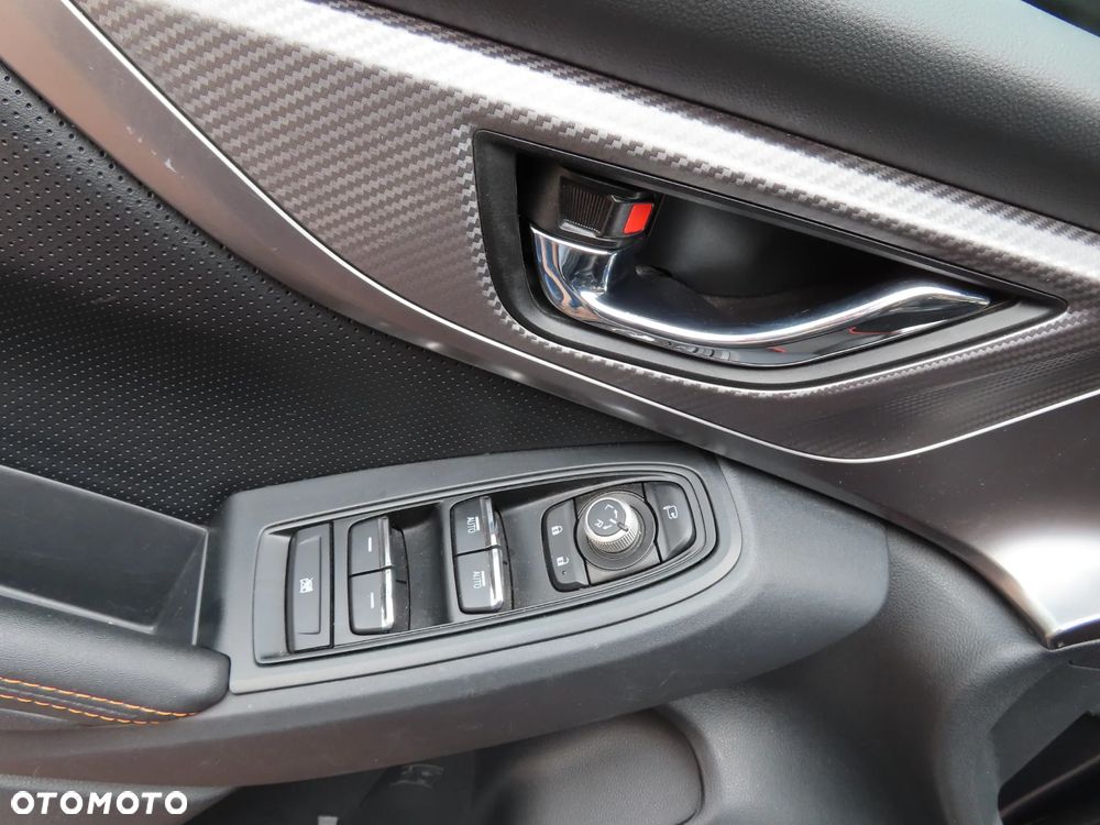 Subaru XV 2.0i-S Platinum (EyeSight) Lineartronic - 13