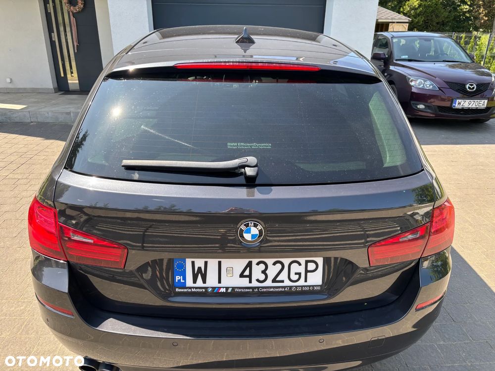 BMW Seria 5 520d xDrive Luxury Line - 2