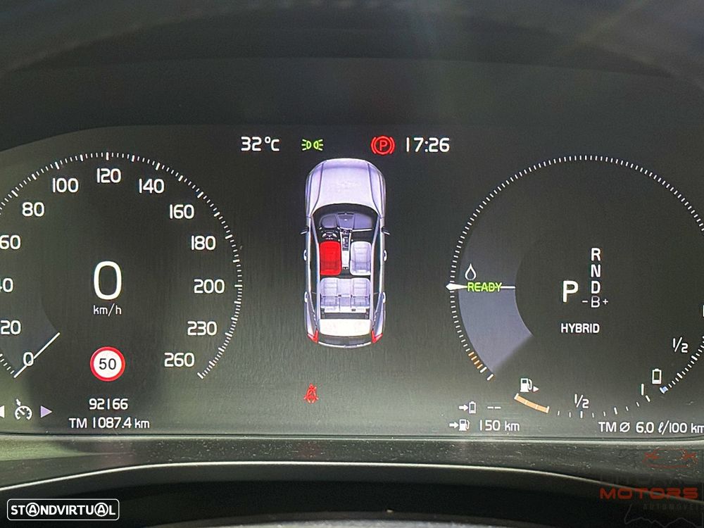 Volvo XC 40 1.5 T5 PHEV Momentum Plus - 27