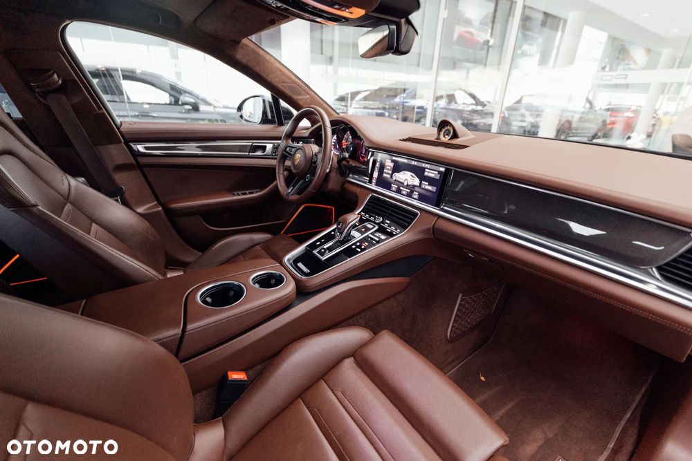 Porsche Panamera GTS - 21