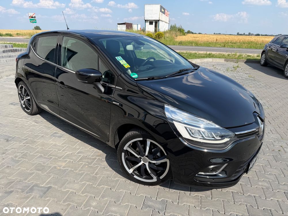 Renault Clio - 1