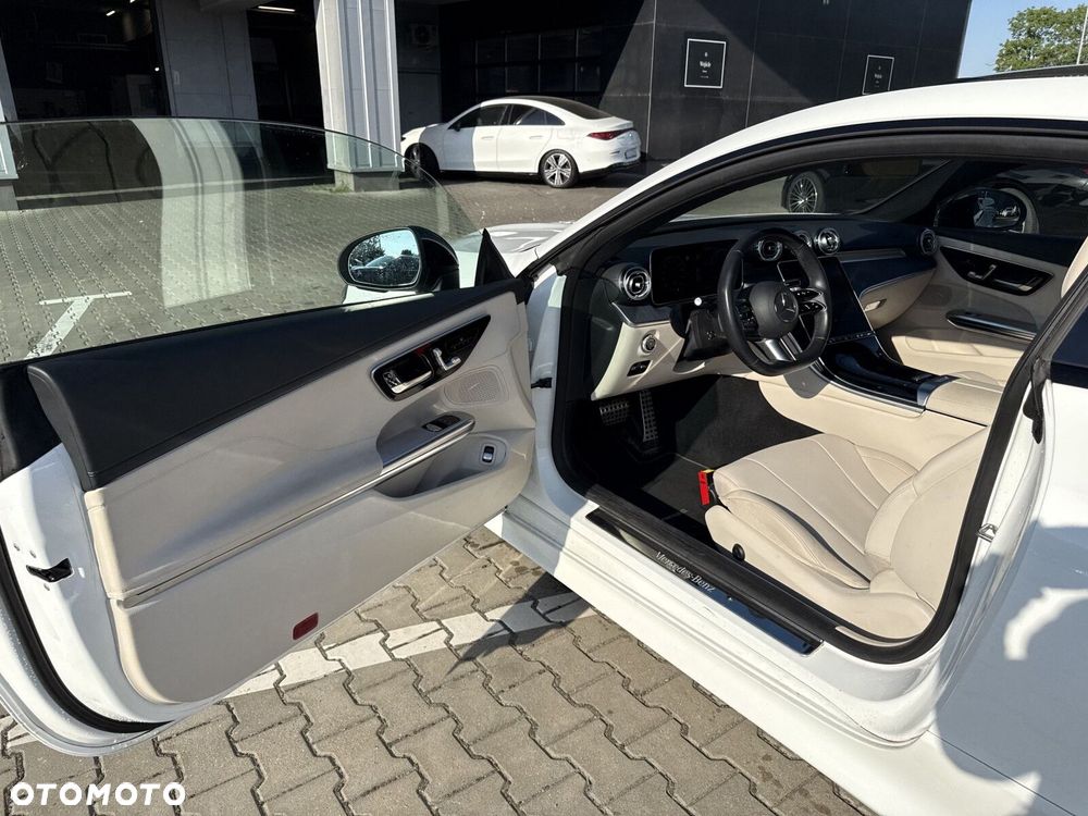 Mercedes-Benz CLE 300 mHEV 4-Matic AMG Line - 10