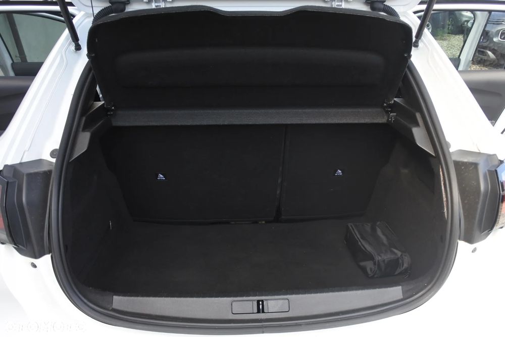 Peugeot 208 1.2 PureTech Allure S&S EAT8 - 10