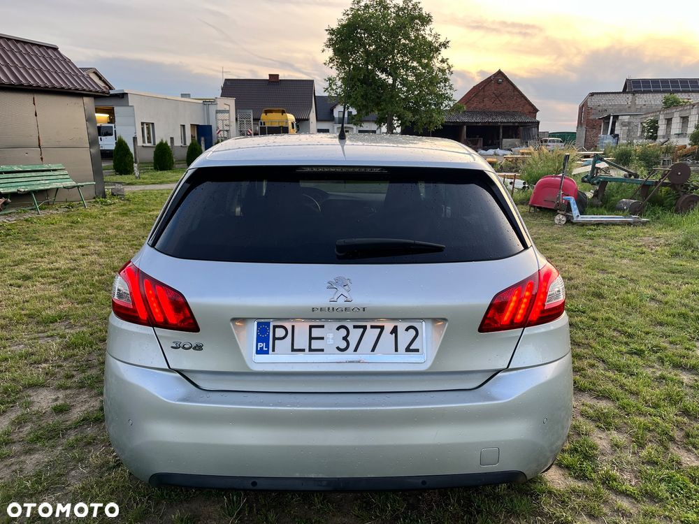 Peugeot 308 1.2 PureTech Active S&S - 4