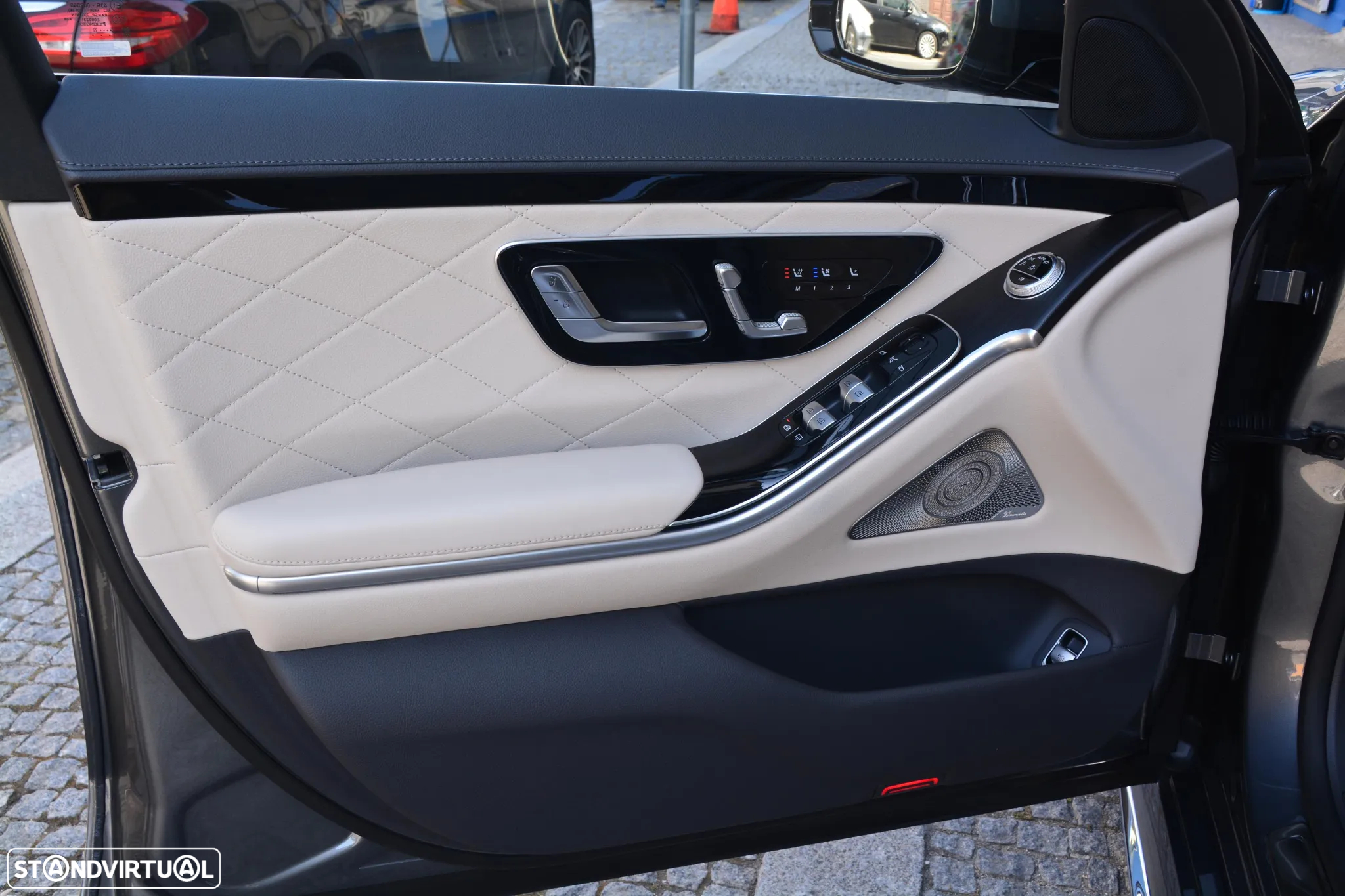 Mercedes-Benz S 400 d 4Matic - 29