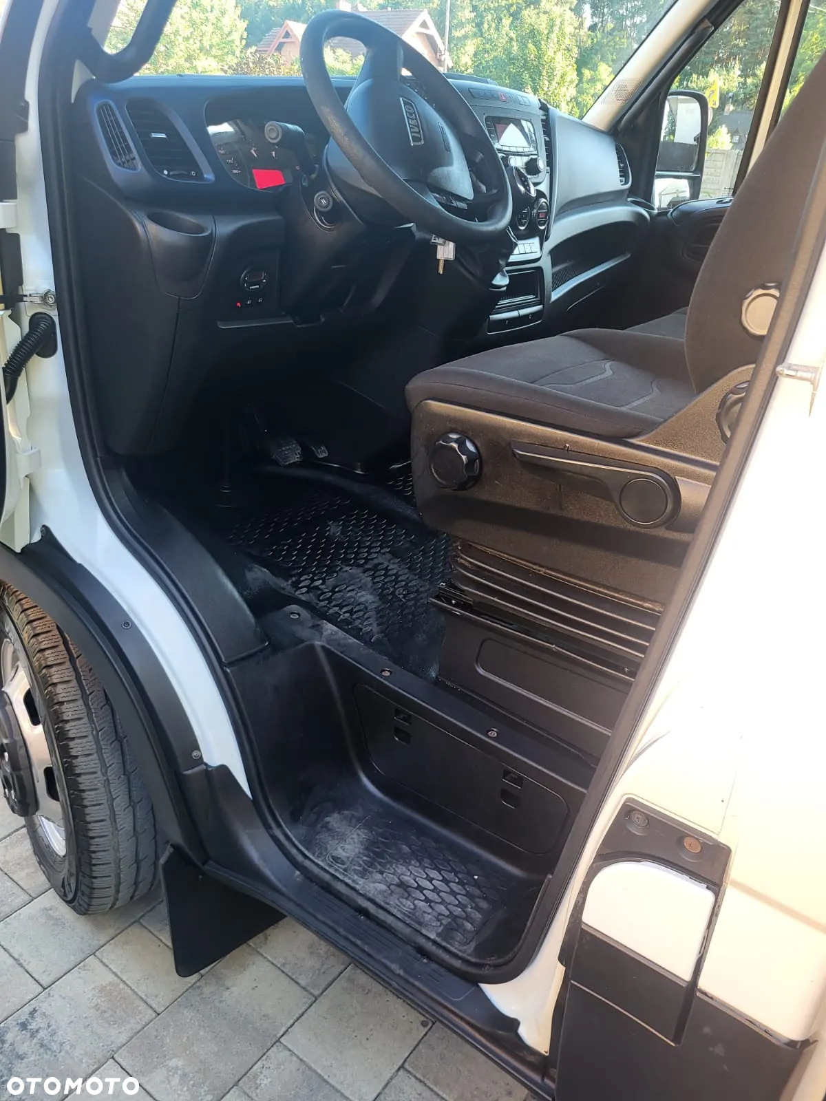 Iveco DAILY 35C18 KONTENER 4.20 WINDA HIMATIC KLIMATRONIC - 8